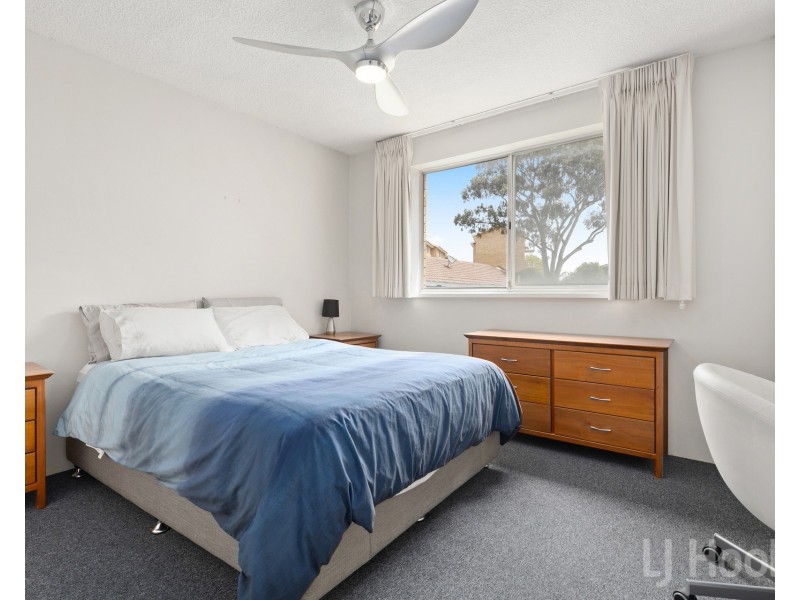 1/11 McKeahnie Street, Crestwood NSW 2620