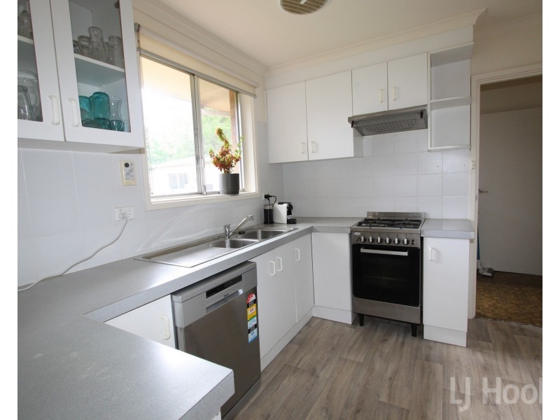 21 Montebar Row, Queanbeyan NSW 2620