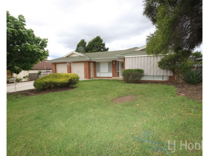 48 Allumba Street, Queanbeyan NSW 2620