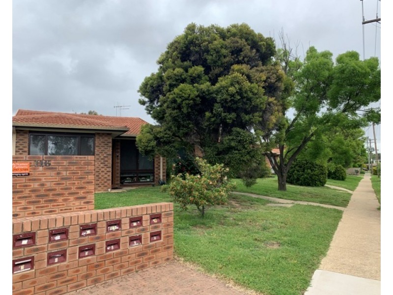 4/116 Henderson Road, Queanbeyan NSW 2620