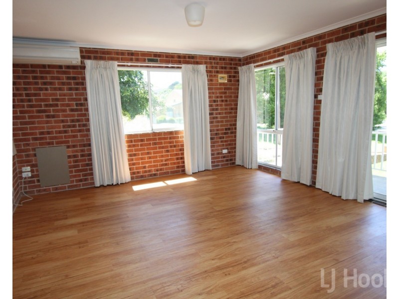 1/59 Molonglo Street, Queanbeyan NSW 2620