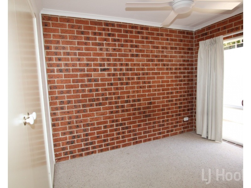 1/59 Molonglo Street, Queanbeyan NSW 2620