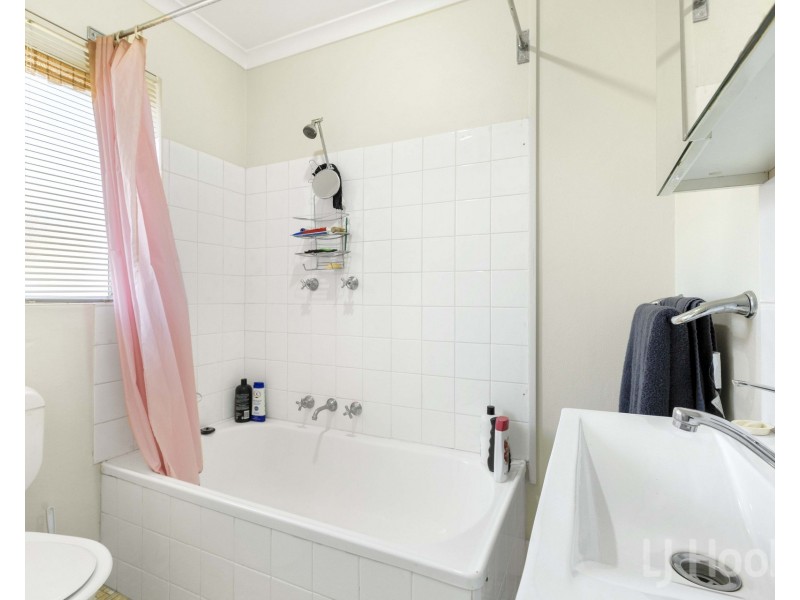 5/18 Broughton Place, Queanbeyan NSW 2620