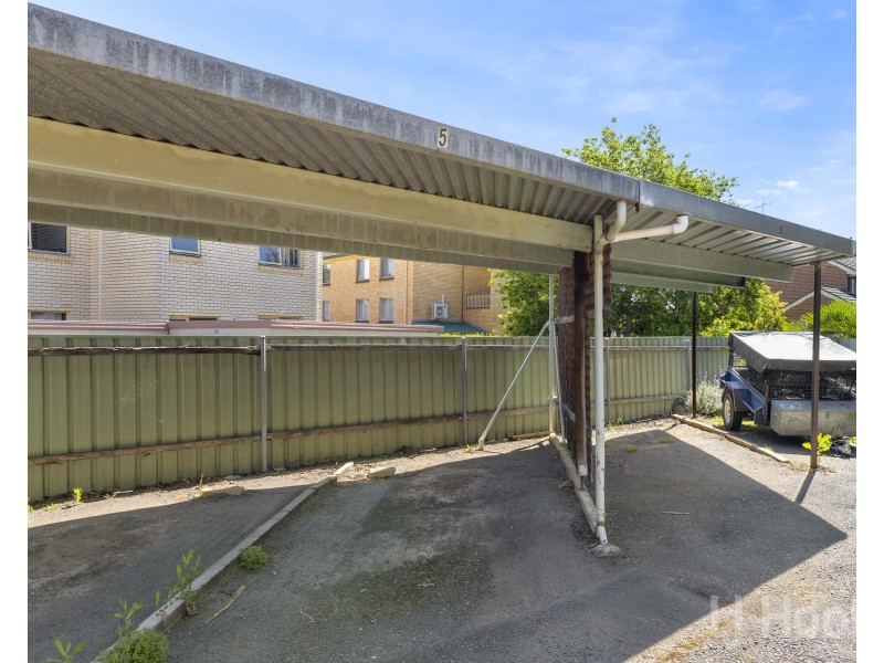5/18 Broughton Place, Queanbeyan NSW 2620