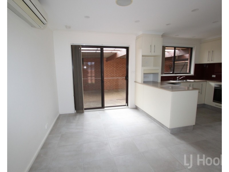 1/71 Donald Road, Queanbeyan NSW 2620