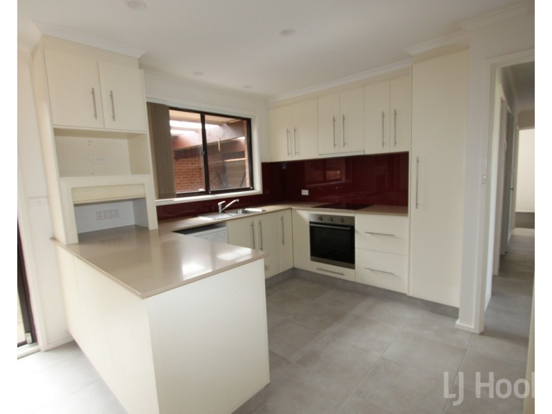 1/71 Donald Road, Queanbeyan NSW 2620