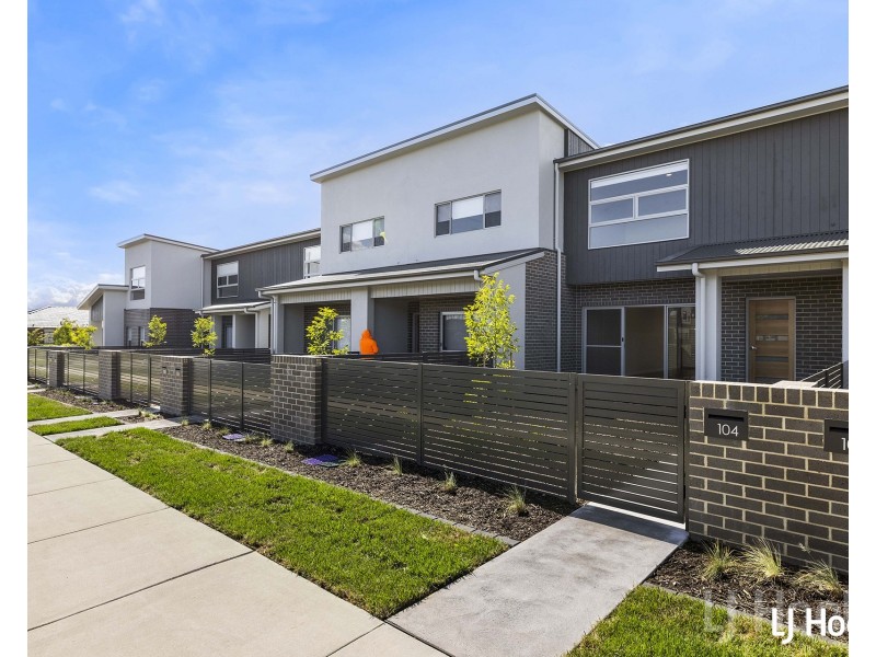 104 Gorman Drive, Googong NSW 2620