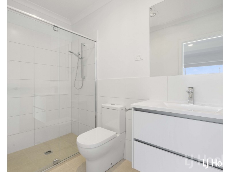 104 Gorman Drive, Googong NSW 2620