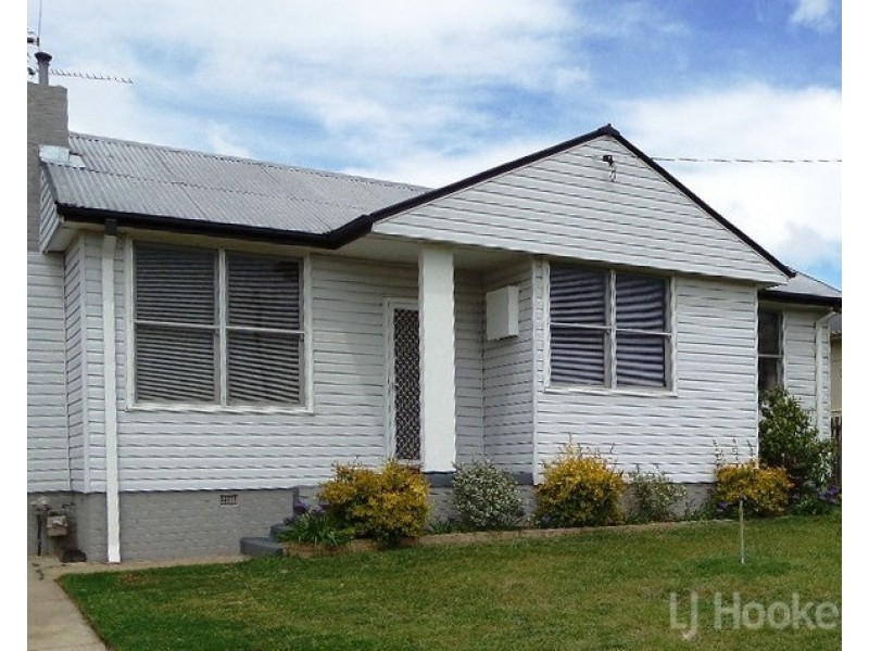 10 Gerald Street, Queanbeyan NSW 2620