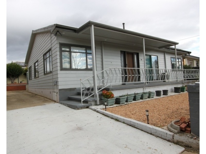 50 Henderson Road, Queanbeyan NSW 2620