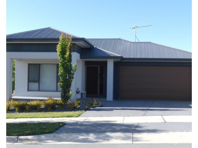 6 Flint Street, Googong NSW 2620