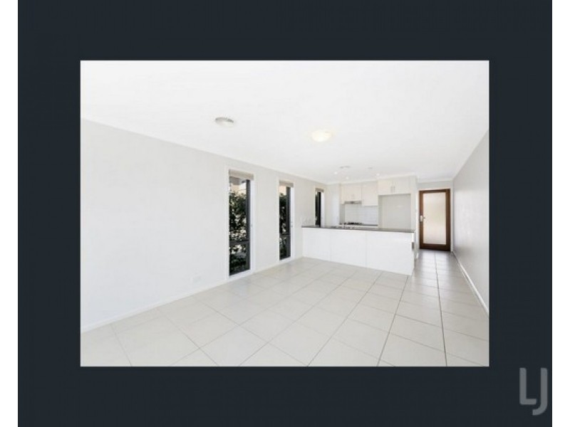 13/19-21 Henderson Road, Queanbeyan NSW 2620