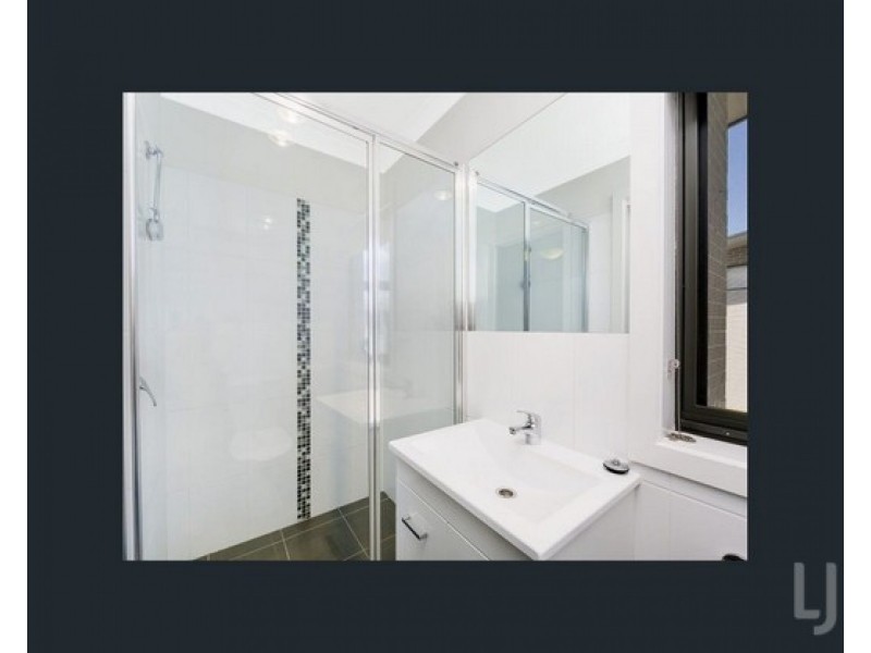 13/19-21 Henderson Road, Queanbeyan NSW 2620