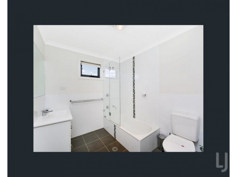 13/19-21 Henderson Road, Queanbeyan NSW 2620