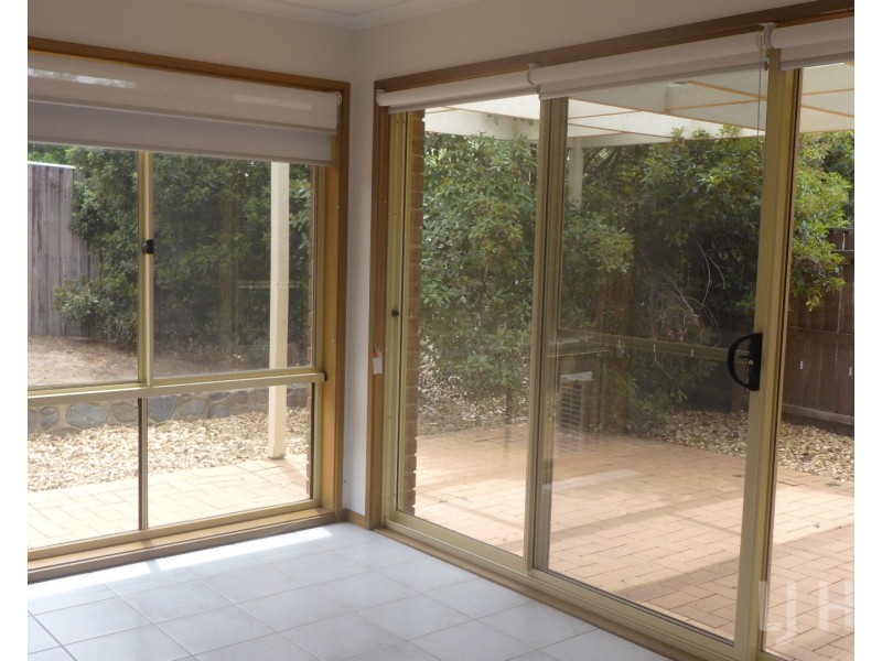 2/13-15 Patanga Gardens, Queanbeyan NSW 2620