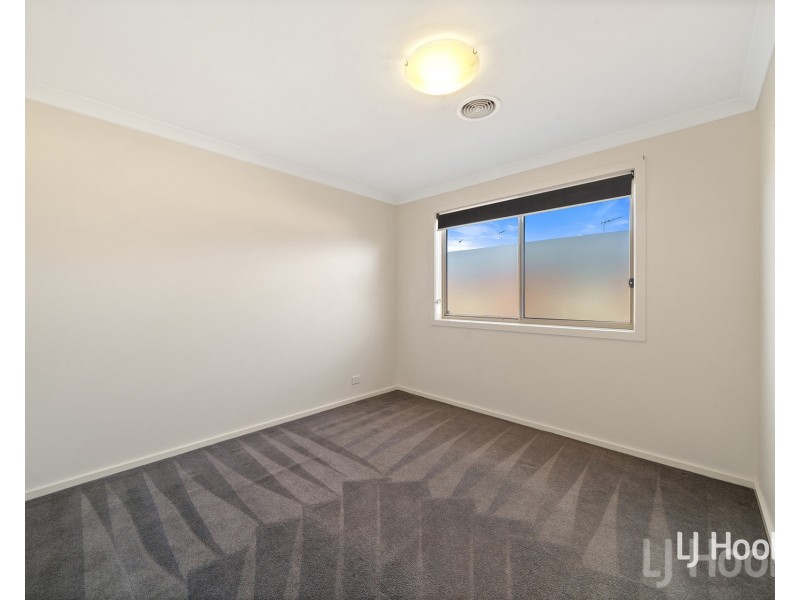 12/3 Broughton Place, Queanbeyan NSW 2620