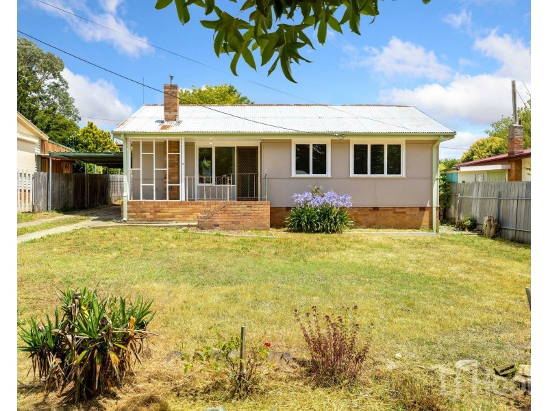 14 Downey Street, Karabar NSW 2620