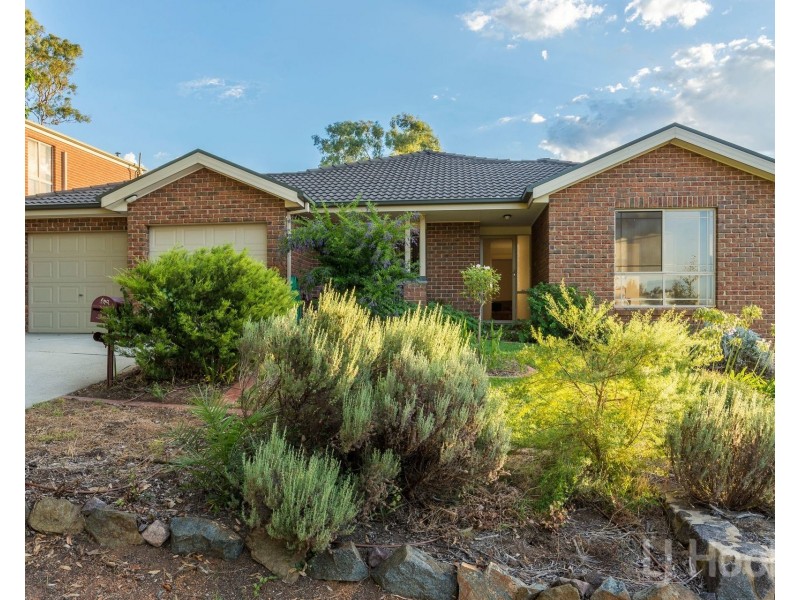 2 English Grove, Jerrabomberra NSW 2619