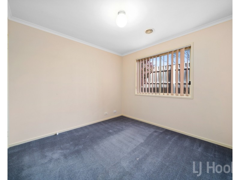 20 Pannamena Crescent, Jerrabomberra NSW 2619