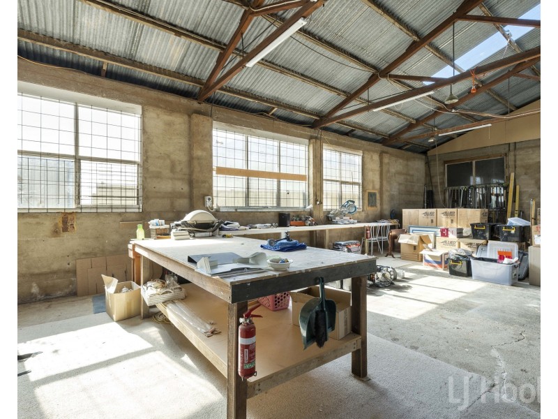 29 Uriarra Road, Queanbeyan NSW 2620