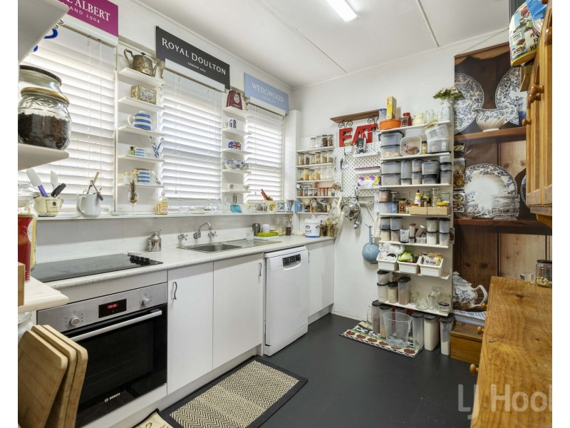 29 Uriarra Road, Queanbeyan NSW 2620