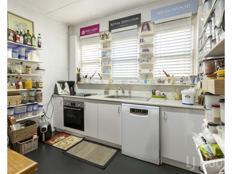 29 Uriarra Road, Queanbeyan NSW 2620