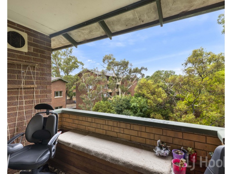 6/30 Trinculo Place, Queanbeyan East NSW 2620