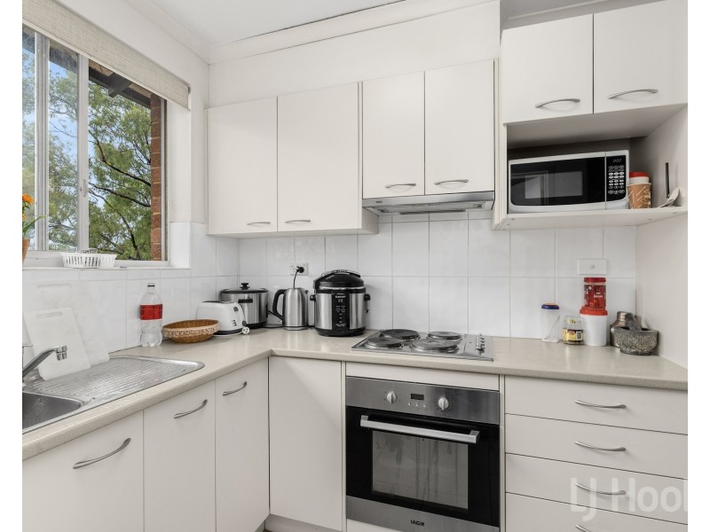 6/30 Trinculo Place, Queanbeyan East NSW 2620