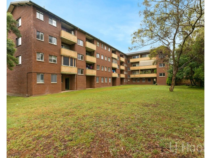 6/30 Trinculo Place, Queanbeyan East NSW 2620