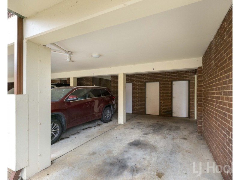6/30 Trinculo Place, Queanbeyan East NSW 2620