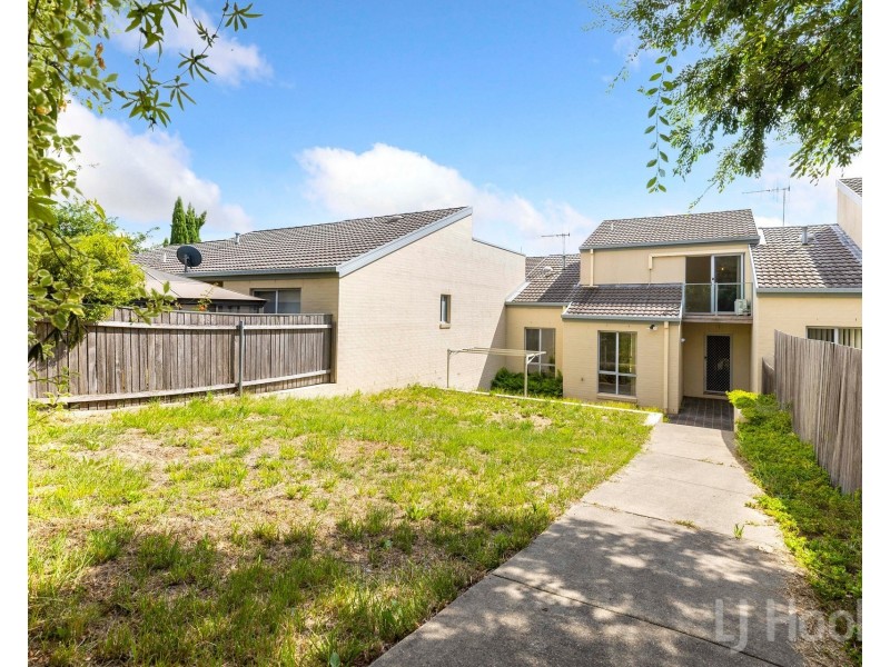 11/11 Doeberl Place, Karabar NSW 2620