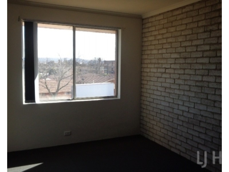 3/31 Mowatt Street, Queanbeyan NSW 2620