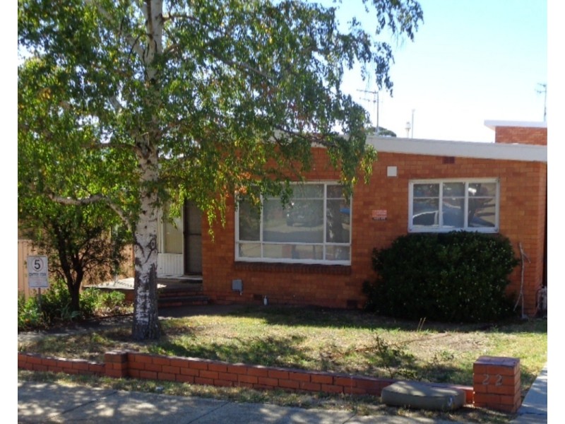 2/22 Blackall Avenue, Queanbeyan NSW 2620