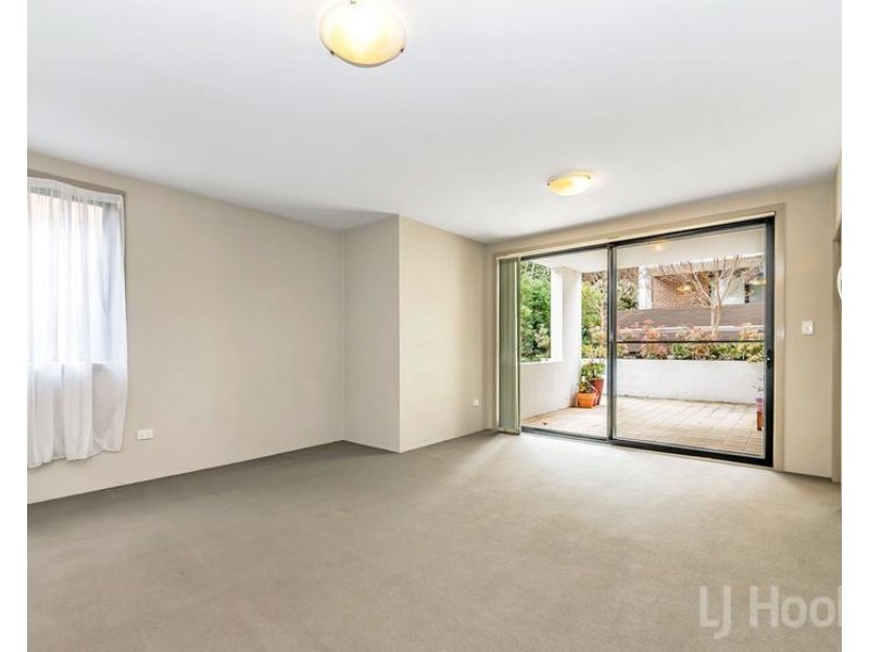 24/3A Stornaway Road, Queanbeyan NSW 2620