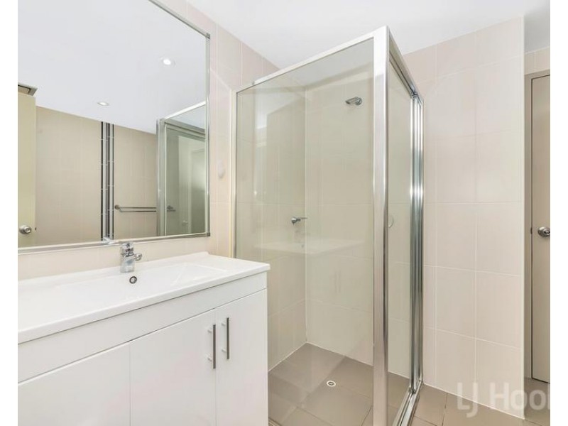 24/3A Stornaway Road, Queanbeyan NSW 2620