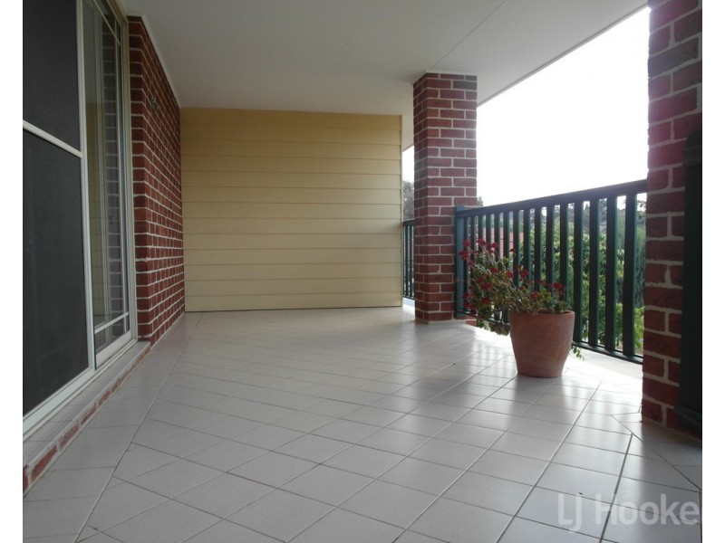 2/23 River Drive, Queanbeyan NSW 2620
