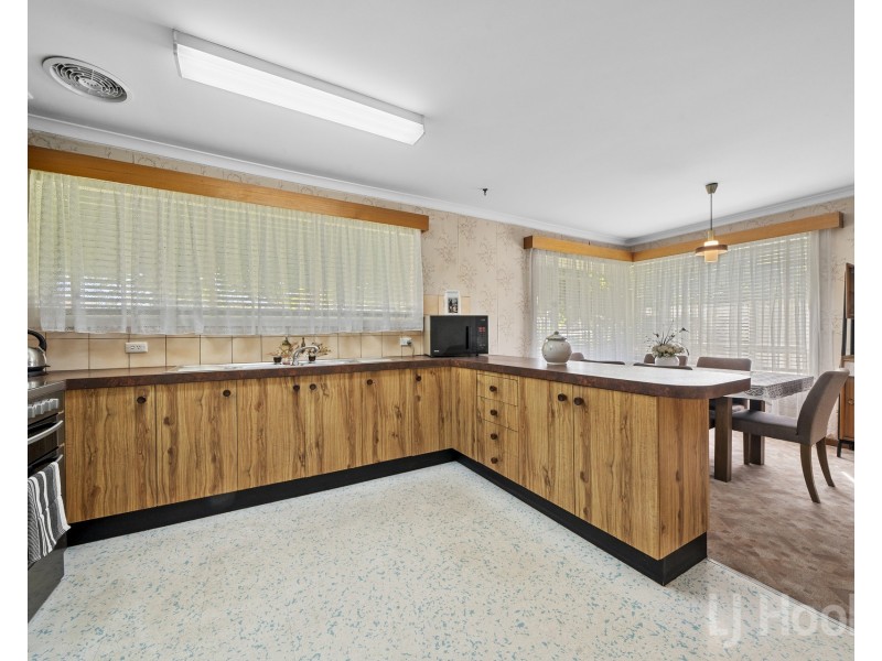 37 Atkinson Street, Queanbeyan East NSW 2620