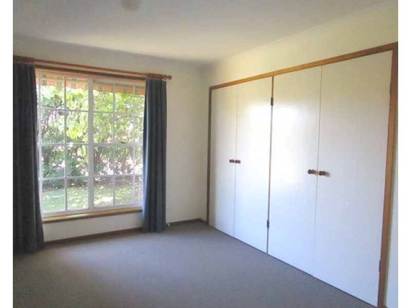 19 Bilkurra Street, Queanbeyan NSW 2620