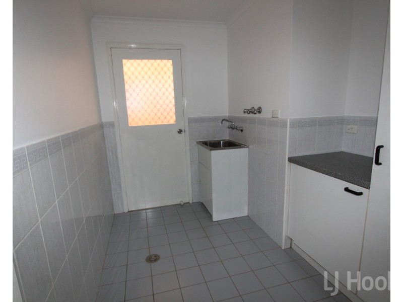 2/6 Gerrard Place, Queanbeyan NSW 2620