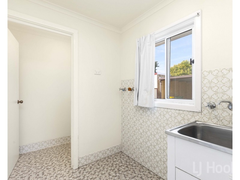 22 Glebe Avenue, Queanbeyan NSW 2620