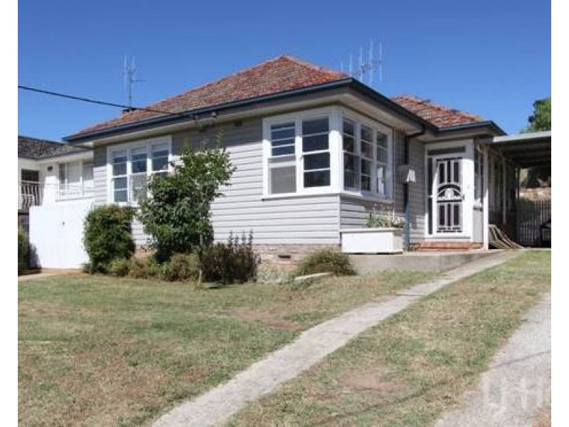 43 Stornaway Road, Queanbeyan NSW 2620
