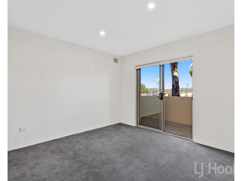 13D/17 Uriarra Road, Queanbeyan NSW 2620