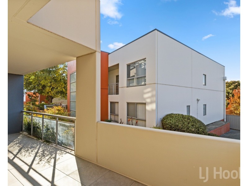 13D/17 Uriarra Road, Queanbeyan NSW 2620