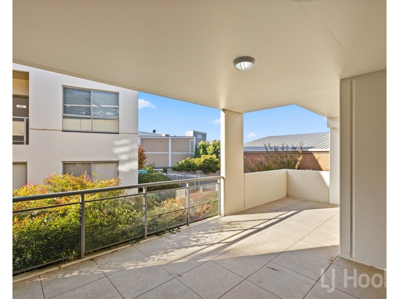 13D/17 Uriarra Road, Queanbeyan NSW 2620