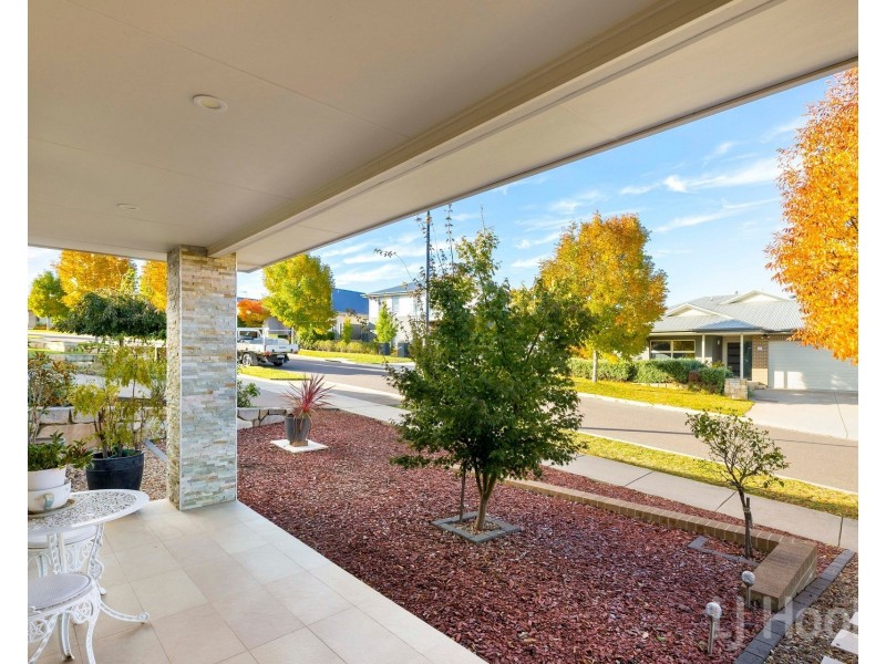 7 Baker Crescent, Googong NSW 2620