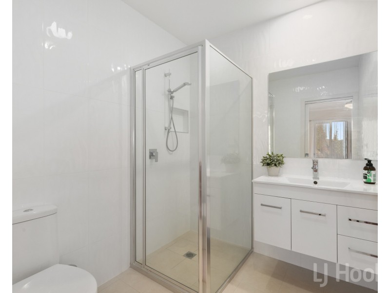 7 Baker Crescent, Googong NSW 2620