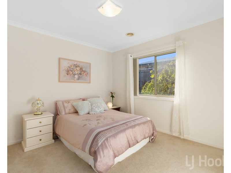 7 Baker Crescent, Googong NSW 2620