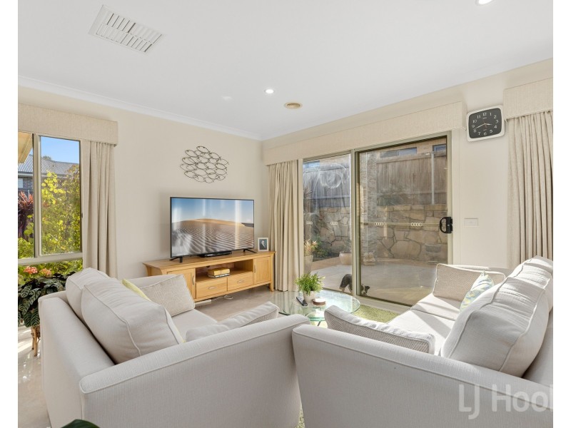 7 Baker Crescent, Googong NSW 2620