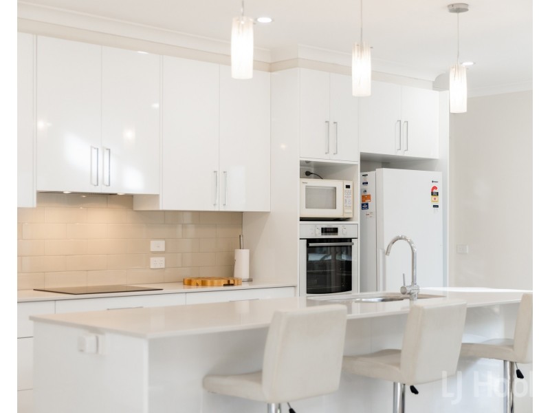 7 Baker Crescent, Googong NSW 2620