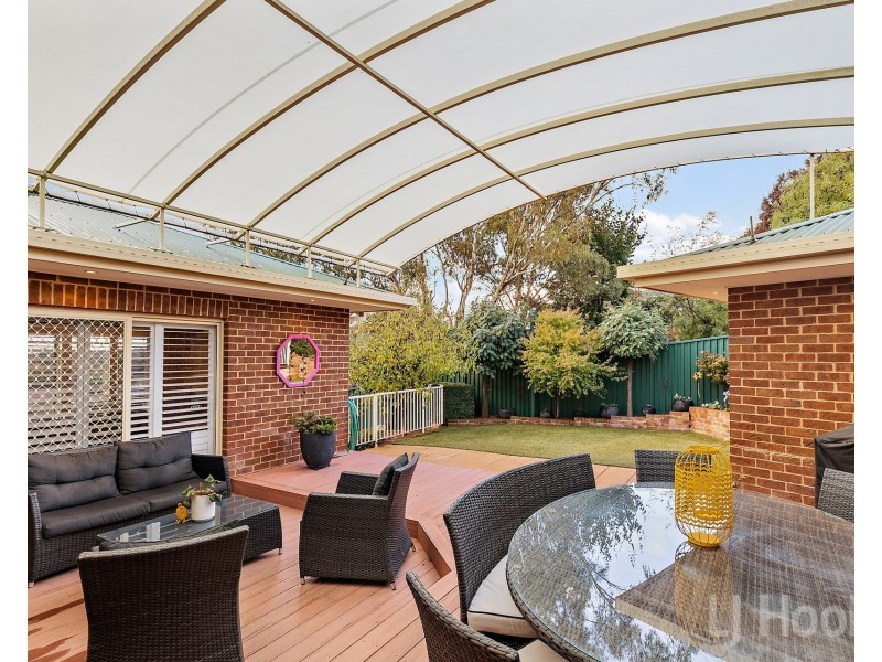 8 Olive Place, Jerrabomberra NSW 2619